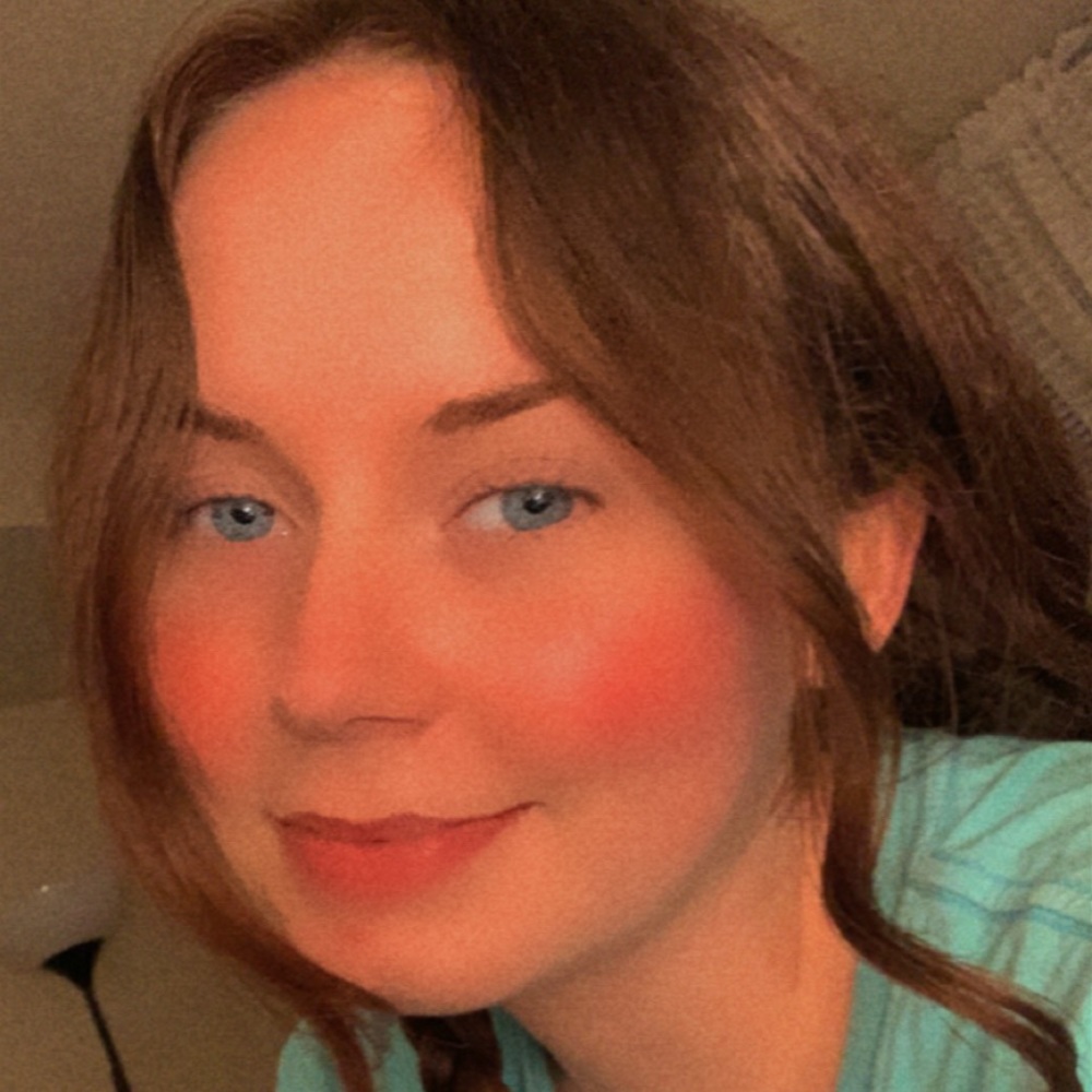 Meet your Posher, Hannah